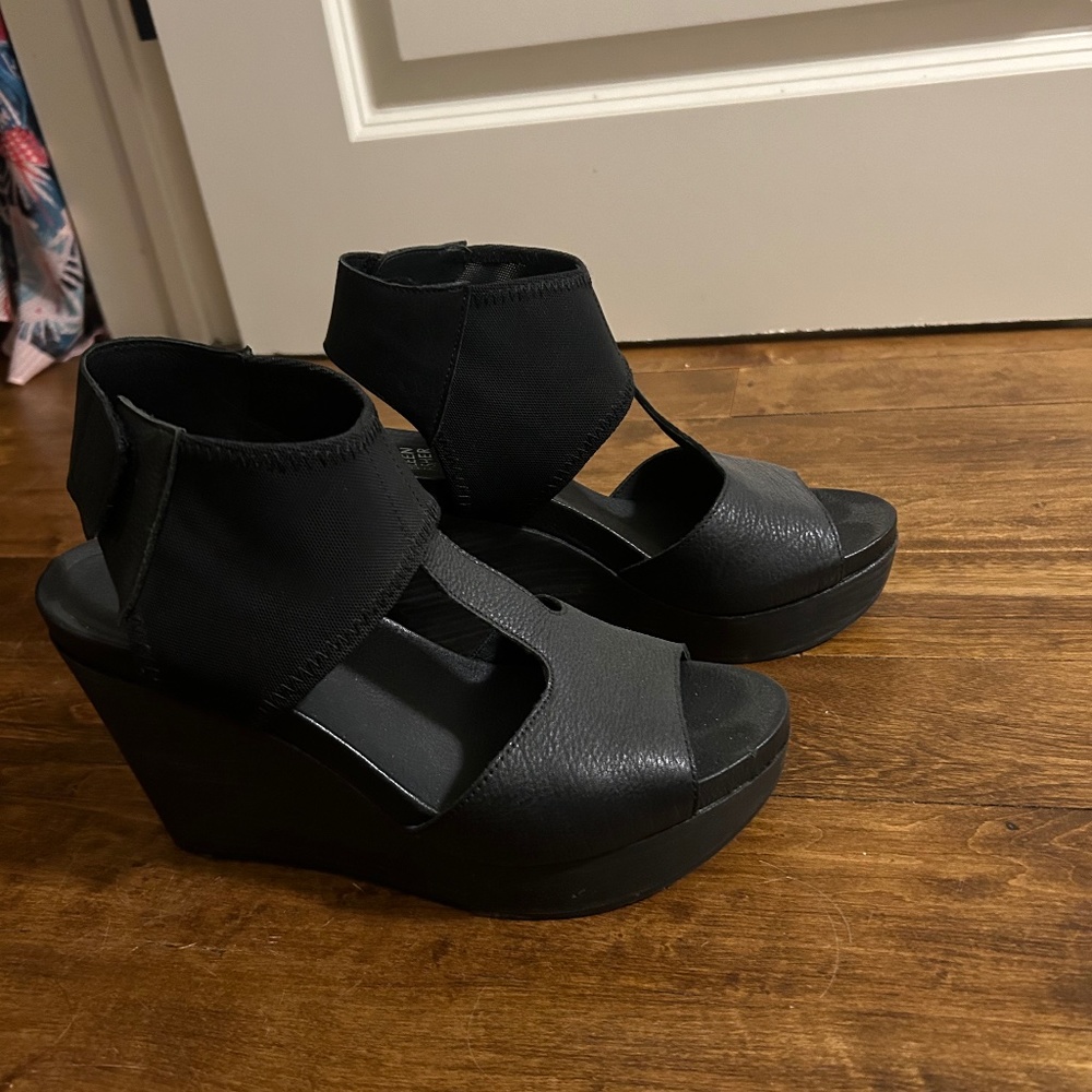 Eileen Fisher Dote Wedge Sandals